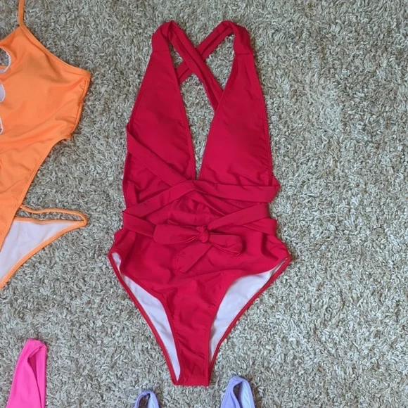 Bathing suit bundle - Picture 3 of 8